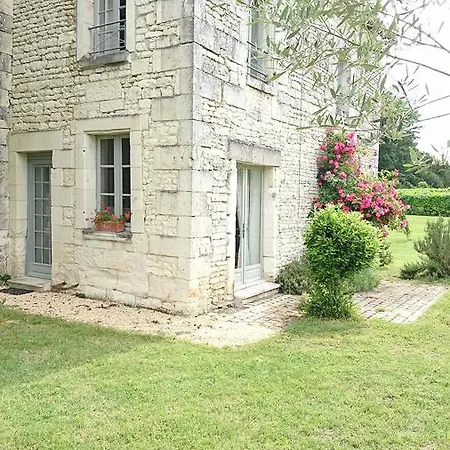 L'olivier Casa de Férias Monts-sur-Guesnes