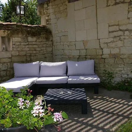 L'olivier Casa de Férias Monts-sur-Guesnes