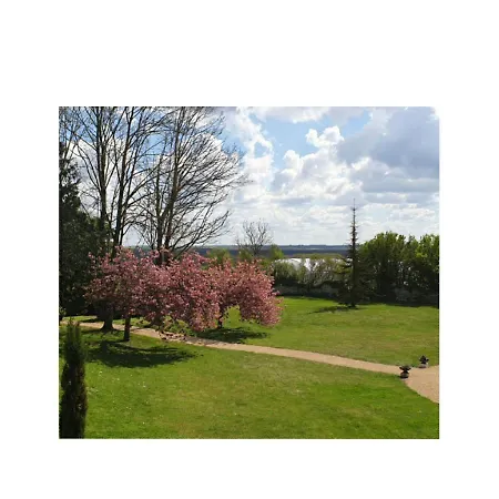 Casa de Férias L'olivier Monts-sur-Guesnes